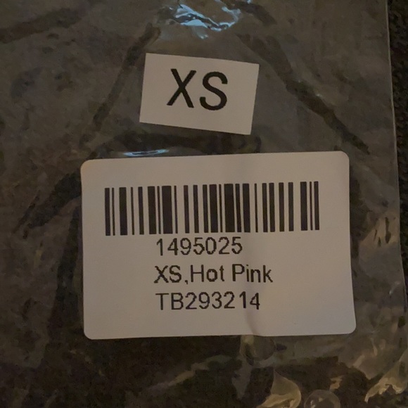 2 piece hot pink swimsuit. - Picture 5 of 5